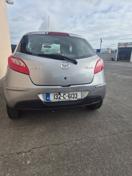 2013 Mazda Demio - photo 4