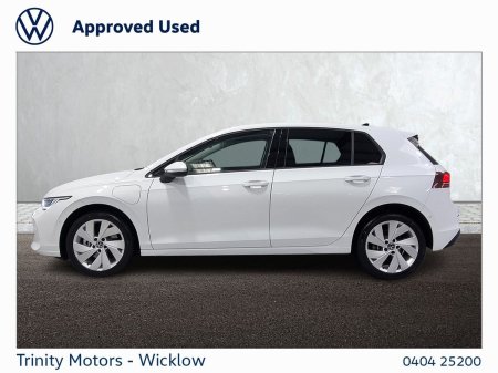 2025 Volkswagen Golf - photo 6