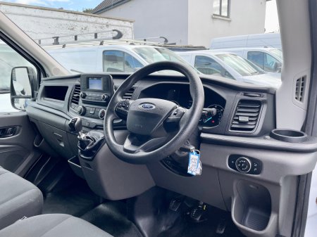 2022 Ford Transit - photo 9