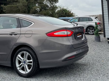 2015 Ford Mondeo - photo 10