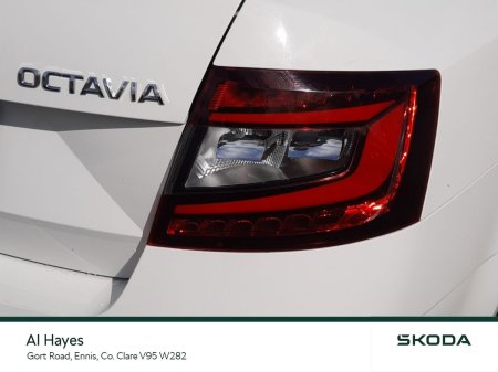 2020 Skoda Octavia - photo 17