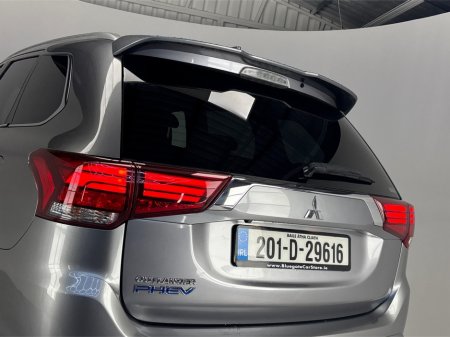2020 Mitsubishi Outlander - photo 12