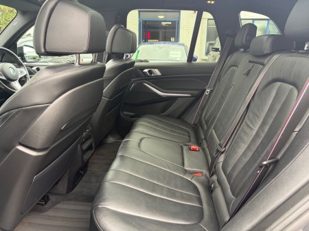 2021 BMW X5 - photo 6