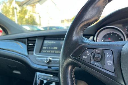 2018 Vauxhall Astra - photo 28
