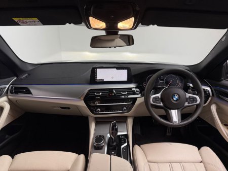2018 BMW 5-Series - photo 15