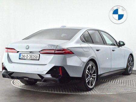 2024 BMW 5-Series - photo 22