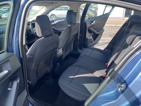 2019 Ford Focus - photo 12