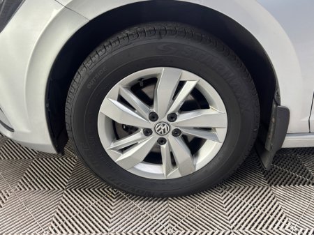 2019 Volkswagen Polo - photo 4
