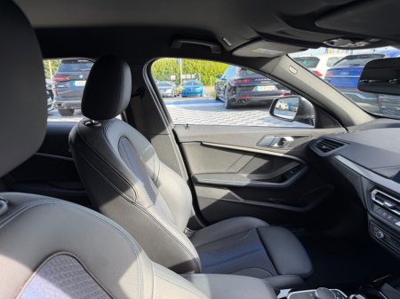 2021 BMW 1-Series - photo 21