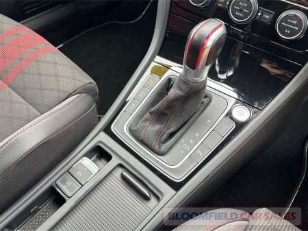 2020 Volkswagen Golf - photo 21