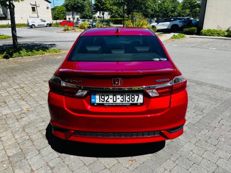 2019 Honda Grace - photo 4