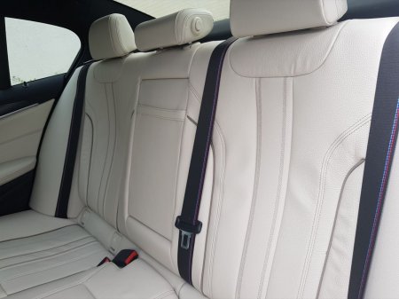 2023 BMW 5-Series - photo 20
