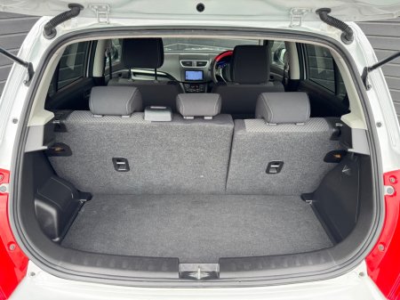 2014 Suzuki Swift - photo 18