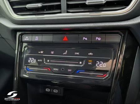 2023 Volkswagen T-Roc - photo 26