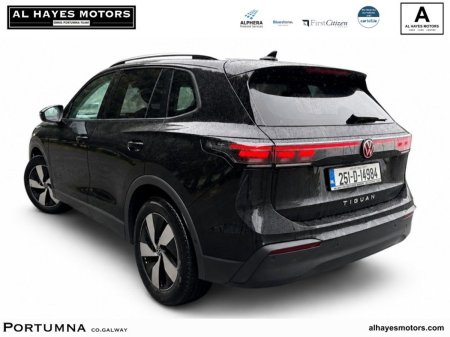 2026 Volkswagen Tiguan - photo 3