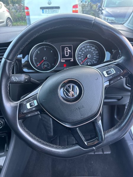 2019 Volkswagen Golf - photo 6