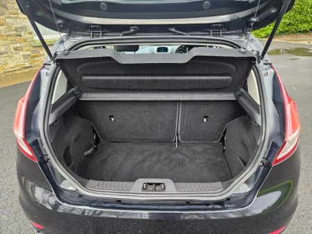 2015 Ford Fiesta - photo 8
