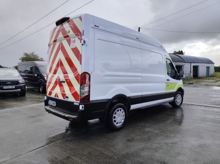 2020 Ford Transit - photo 2