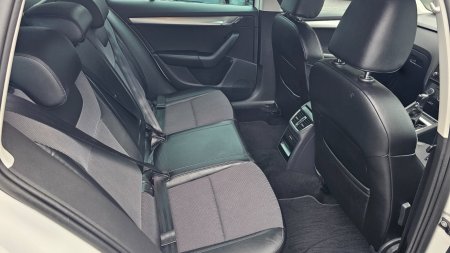 2020 Skoda Octavia - photo 9