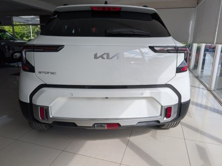 2026 Kia Stonic - photo 3