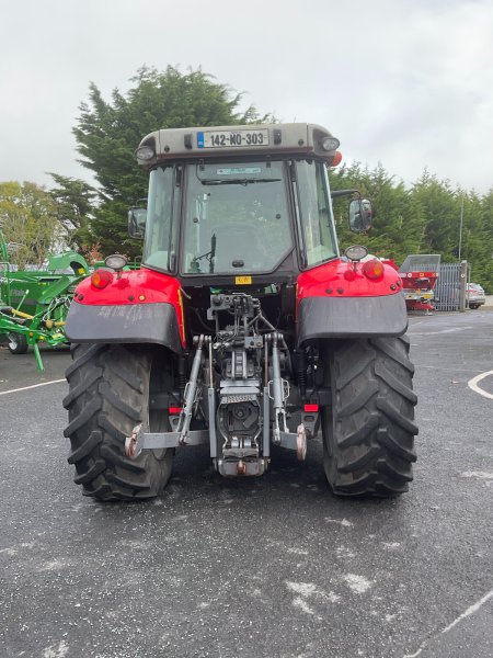 2014 Massey Ferguson MF 5612 - photo 4