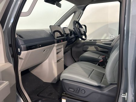 2026 Kia PV5 - photo 10