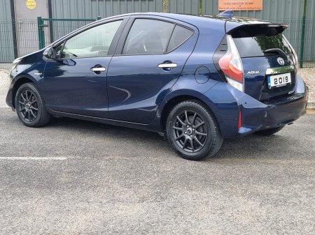 2019 Toyota Aqua - photo 11