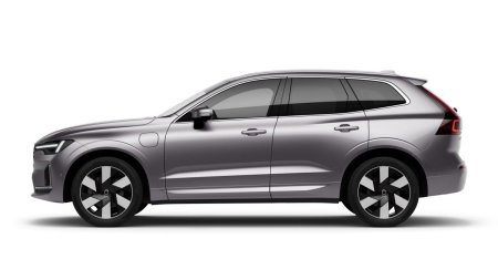 2027 Volvo XC60 - photo 2