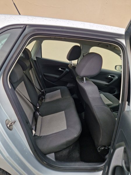 2011 Volkswagen Polo - photo 10