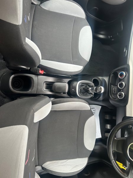 2017 Fiat 500L - photo 19