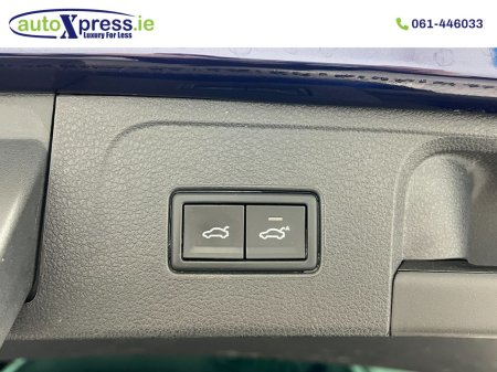 2020 Volkswagen Passat - photo 18