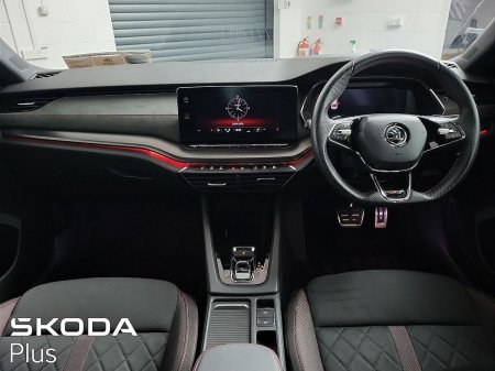 2023 Skoda Octavia - photo 2