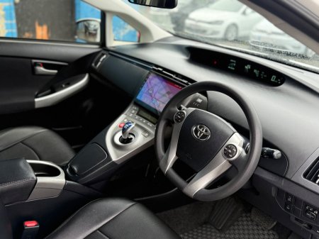 2015 Toyota Prius - photo 8