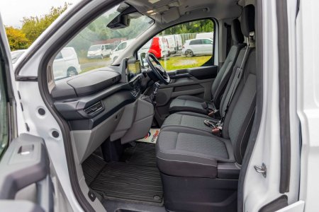 2025 Ford Transit Custom - photo 20