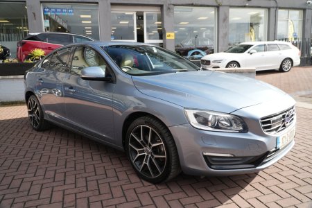 2017 Volvo S60 - photo 2