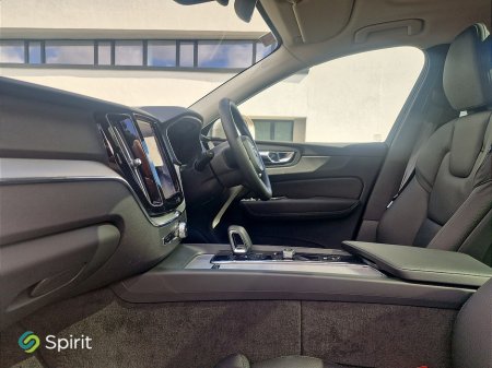 2026 Volvo XC60 - photo 3