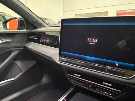 2025 Volkswagen Passat - photo 12