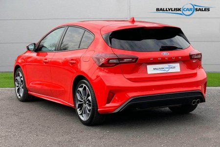 2023 Ford Focus - photo 2
