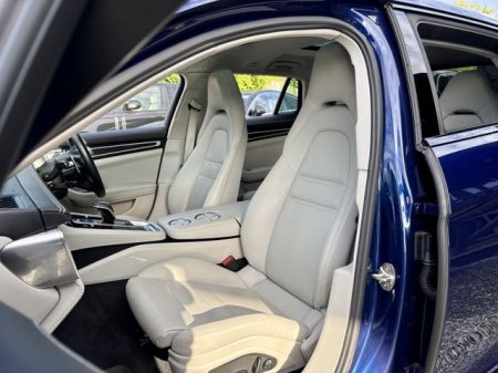2022 Porsche Panamera - photo 16