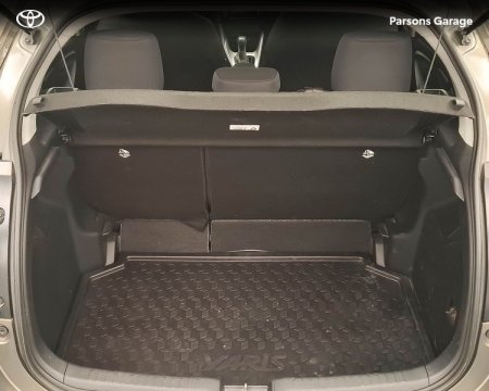 2024 Toyota Yaris - photo 12