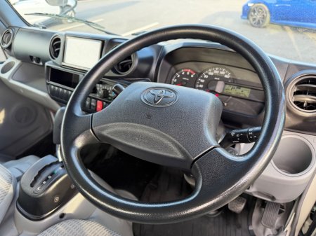 2019 Toyota Dyna - photo 34