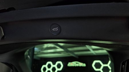 2023 Tesla Model Y - photo 11