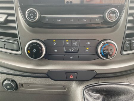 2020 Ford Transit Custom - photo 17