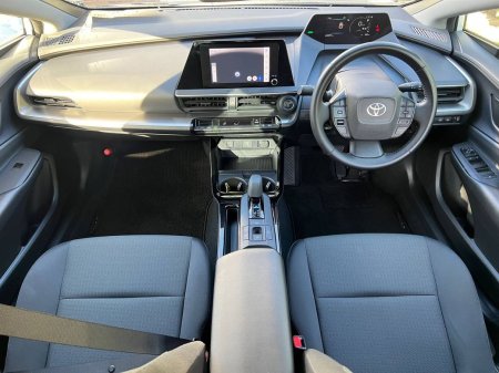 2023 Toyota Prius - photo 10