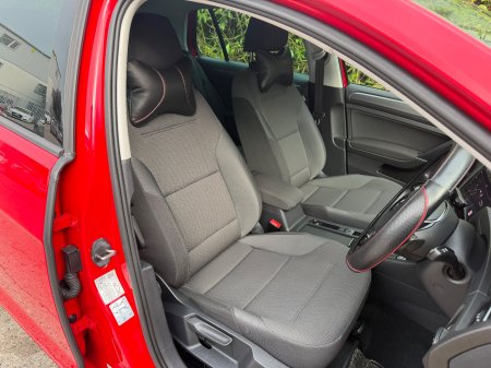 2020 Volkswagen Golf - photo 11