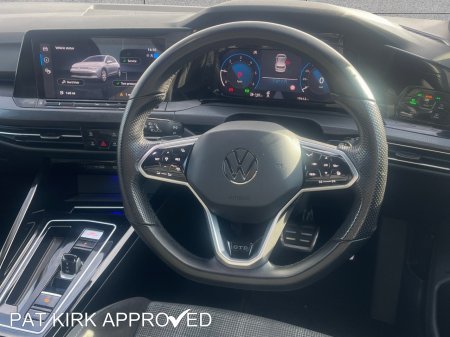2024 Volkswagen Golf - photo 18