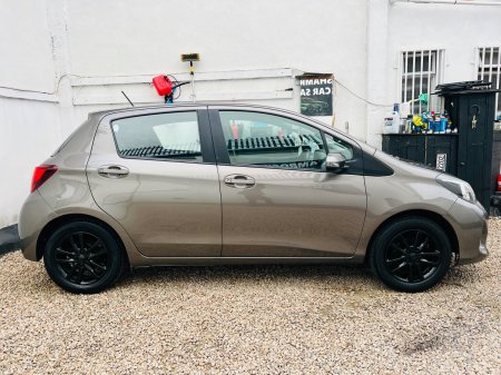 2017 Toyota Yaris - photo 11