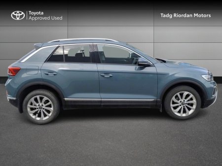 2023 Volkswagen T-Roc - photo 3