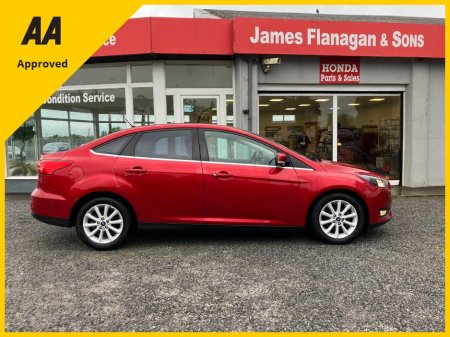2016 Ford Focus - photo 4