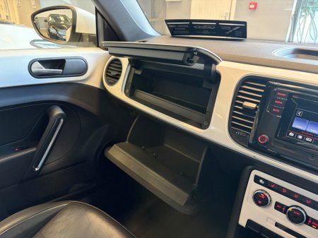 2013 Volkswagen Beetle - photo 31